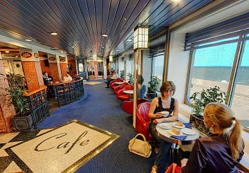 irish_ferries_oscar_wilde_cafe_lafayette_2