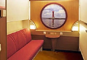 viking_line_amorella_outside_cabin_bunk_beds